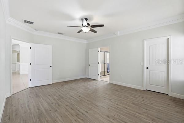 Active With Contract: $330,000 (4 beds, 2 baths, 1968 Square Feet)