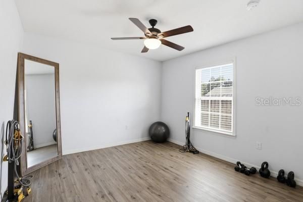 Active With Contract: $330,000 (4 beds, 2 baths, 1968 Square Feet)