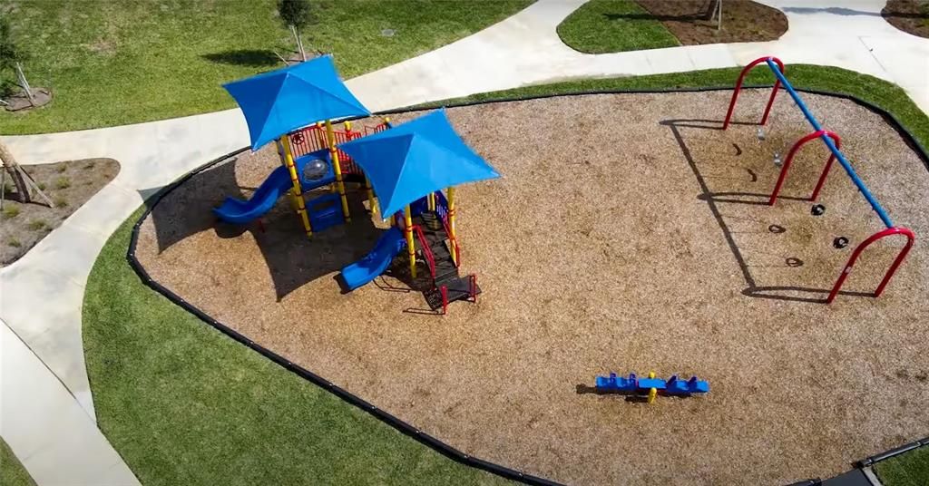 На продажу: $358,990 (3 спален, 2 ванн, 1942 Квадратных фут)