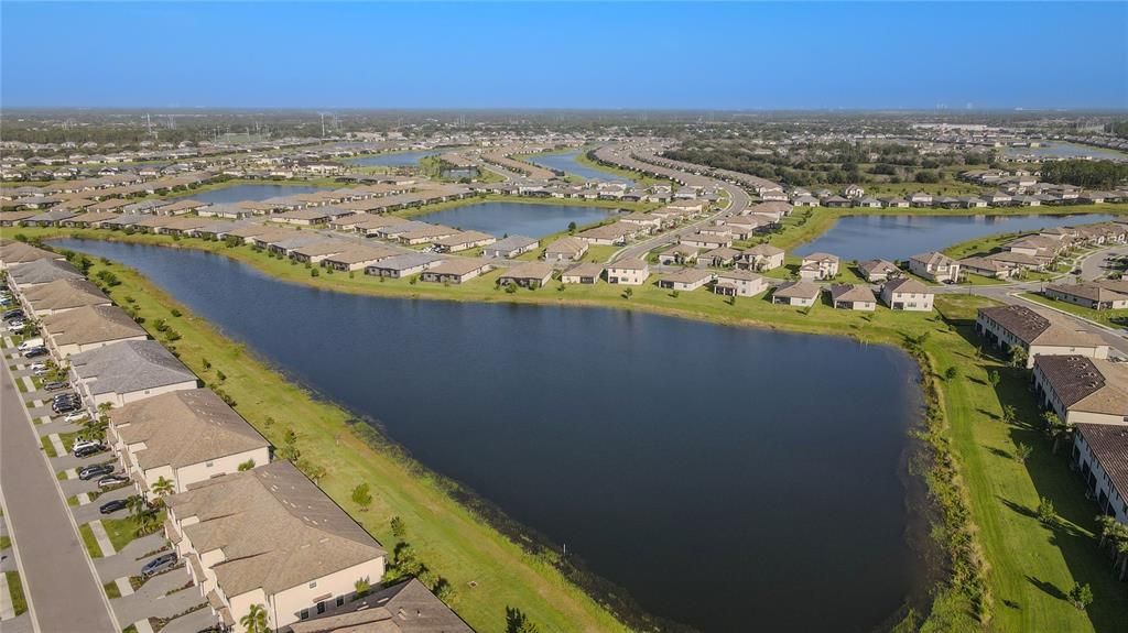 На продажу: $358,990 (3 спален, 2 ванн, 1942 Квадратных фут)