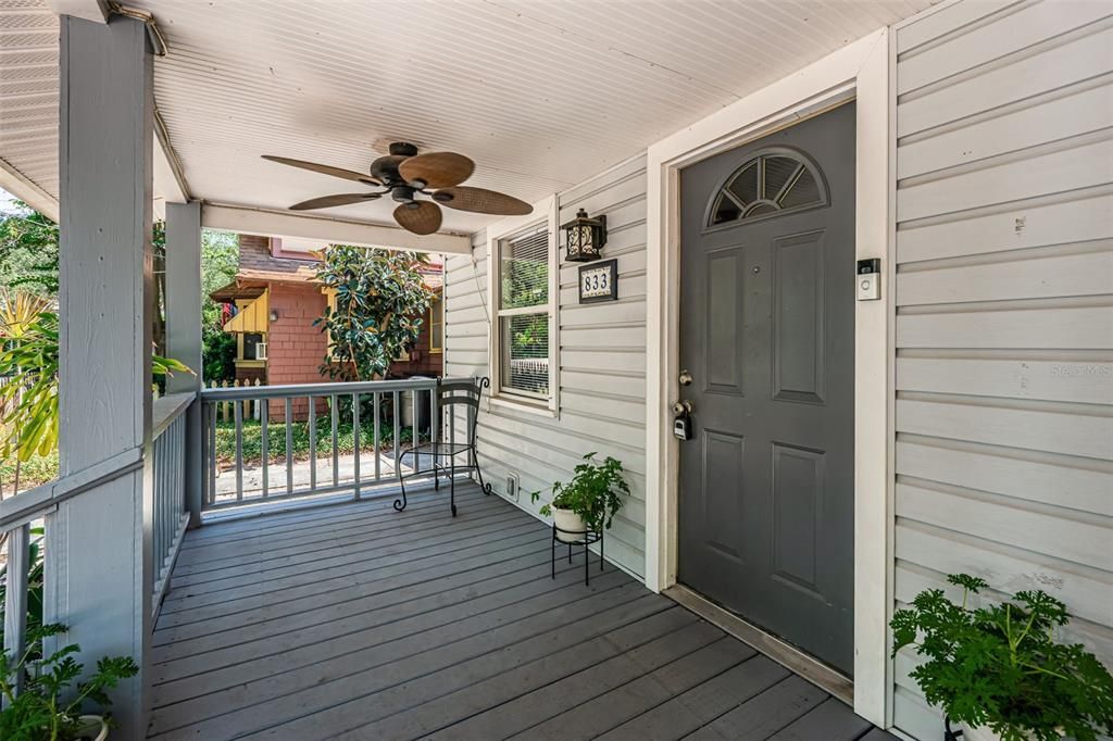 For Sale: $950,000 (5 beds, 3 baths, 2156 Square Feet)