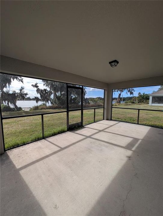 На продажу: $400,000 (4 спален, 2 ванн, 2270 Квадратных фут)