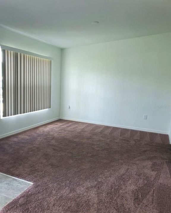 待售: $400,000 (4 贝兹, 2 浴室, 2270 平方英尺)