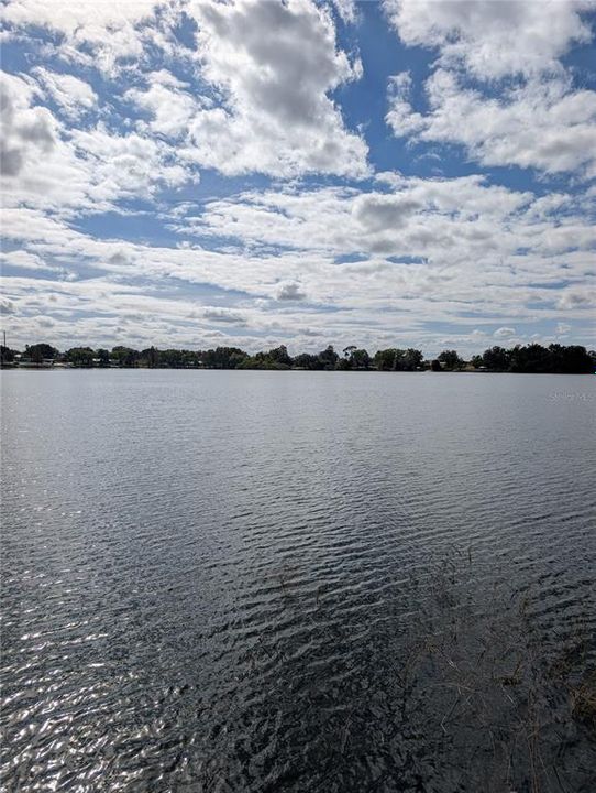 На продажу: $400,000 (4 спален, 2 ванн, 2270 Квадратных фут)