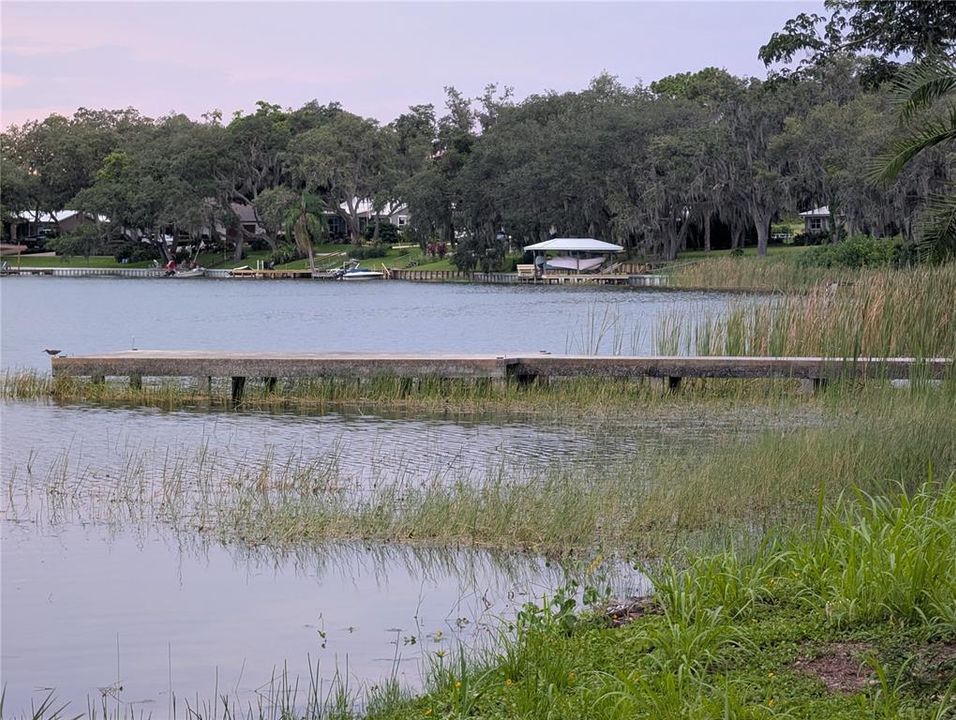 待售: $400,000 (4 贝兹, 2 浴室, 2270 平方英尺)