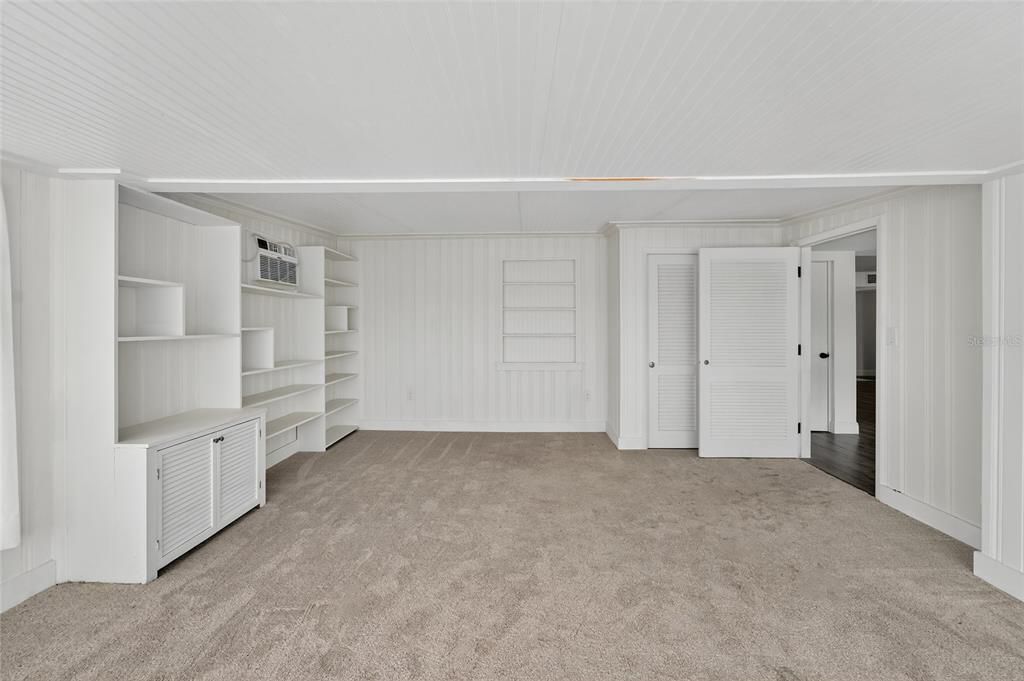 На продажу: $279,000 (2 спален, 2 ванн, 1334 Квадратных фут)