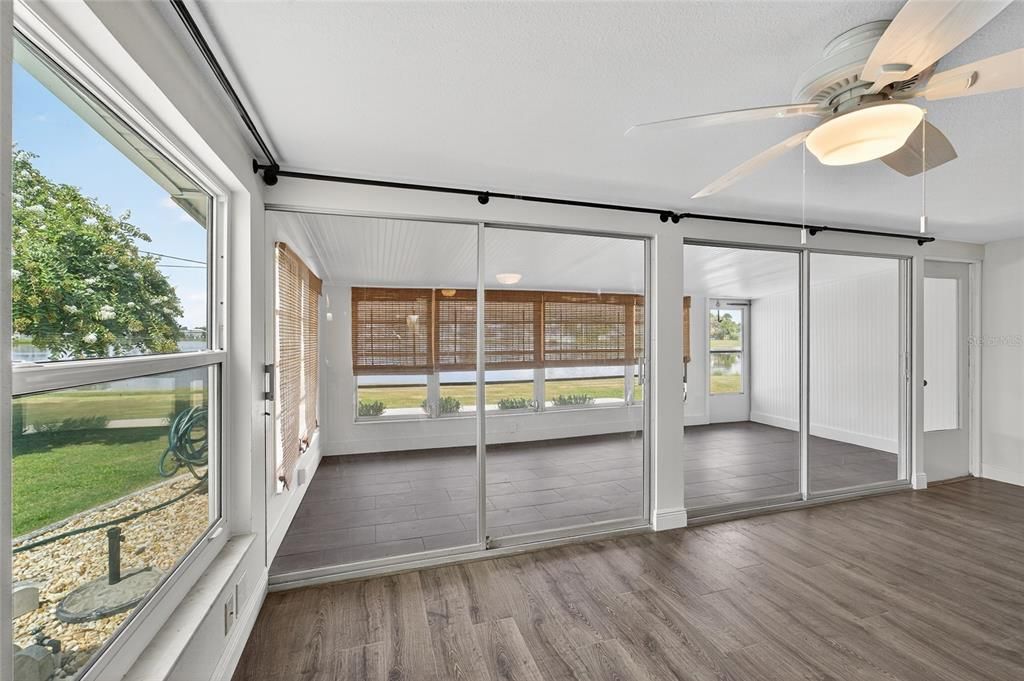 На продажу: $279,000 (2 спален, 2 ванн, 1334 Квадратных фут)