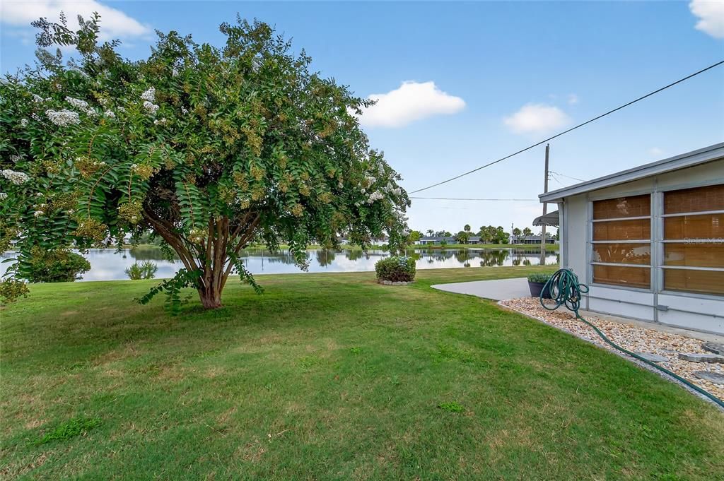 На продажу: $279,000 (2 спален, 2 ванн, 1334 Квадратных фут)