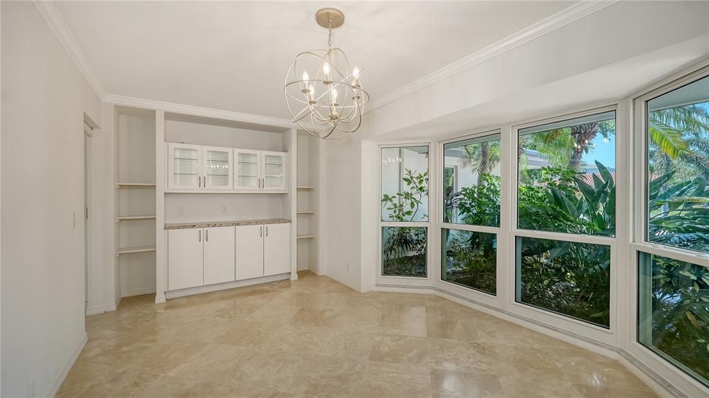 Active With Contract: $3,295,000 (3 beds, 2 baths, 2428 Square Feet)