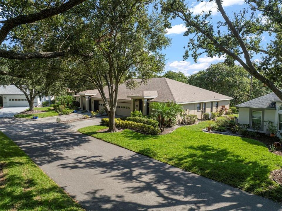 For Sale: $235,000 (2 beds, 2 baths, 1444 Square Feet)