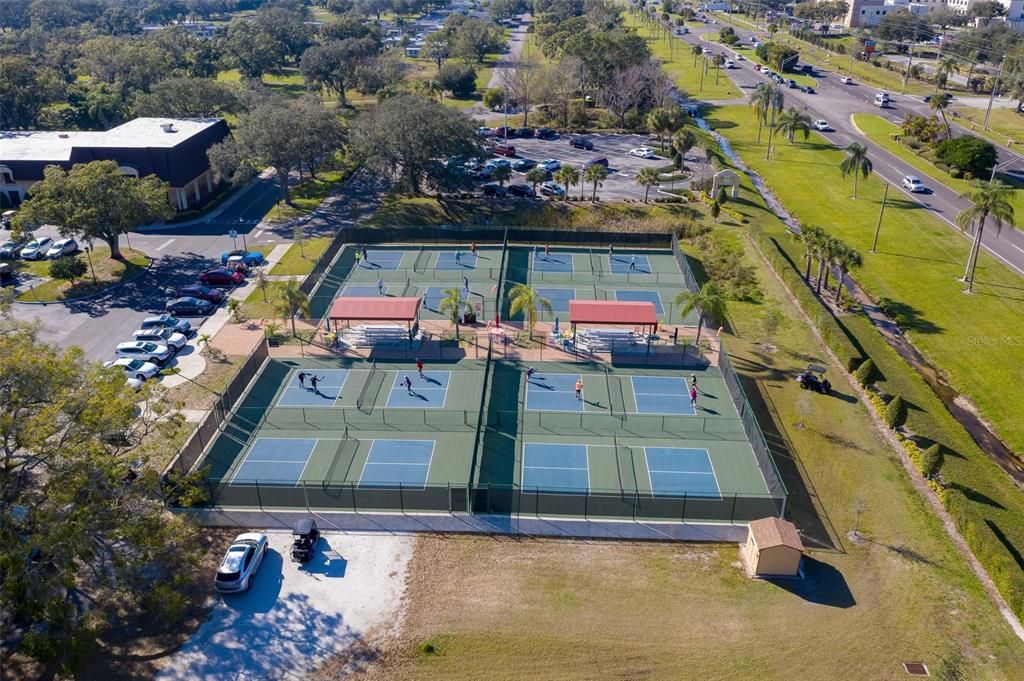 For Sale: $235,000 (2 beds, 2 baths, 1444 Square Feet)