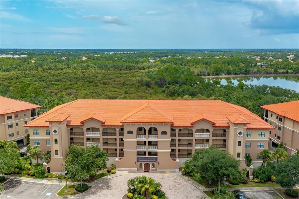 待售: $329,000 (2 贝兹, 2 浴室, 1762 平方英尺)