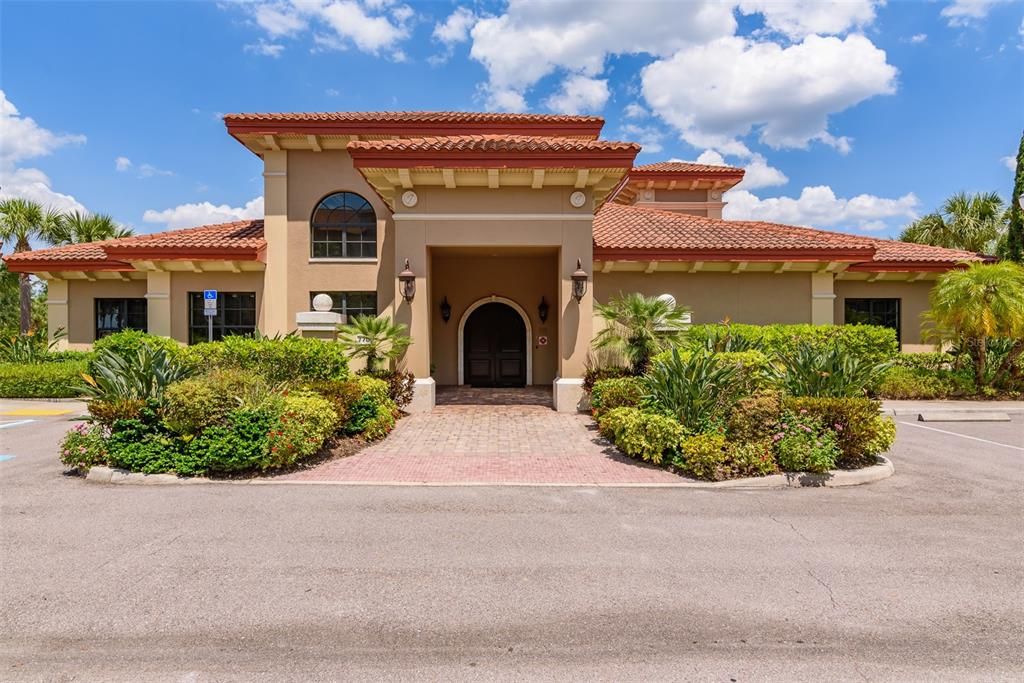 待售: $329,000 (2 贝兹, 2 浴室, 1762 平方英尺)