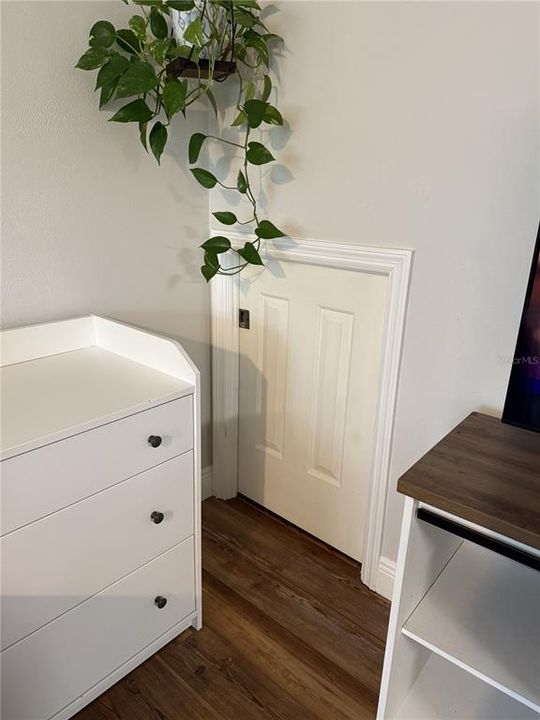 待售: $330,000 (3 贝兹, 2 浴室, 1660 平方英尺)