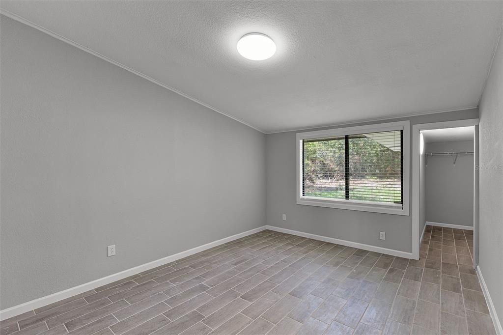 待售: $395,000 (4 贝兹, 2 浴室, 1874 平方英尺)