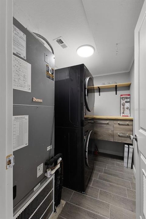 待售: $395,000 (4 贝兹, 2 浴室, 1874 平方英尺)