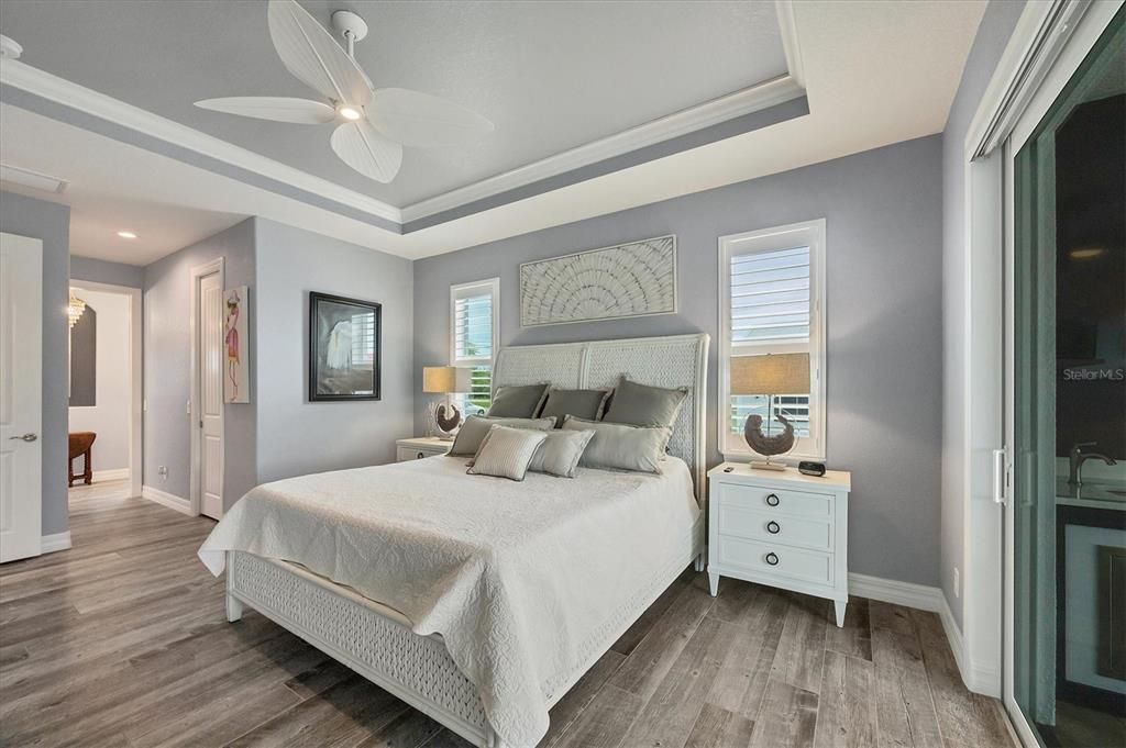 待售: $1,200,000 (3 贝兹, 2 浴室, 1902 平方英尺)