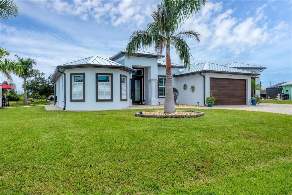 待售: $1,200,000 (3 贝兹, 2 浴室, 1902 平方英尺)