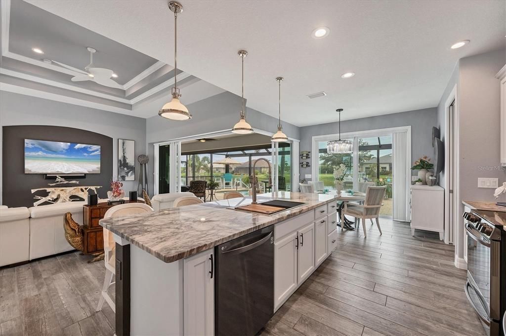 待售: $1,200,000 (3 贝兹, 2 浴室, 1902 平方英尺)