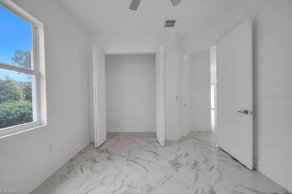 Activo con contrato: $314,900 (3 camas, 2 baños, 1493 Pies cuadrados)