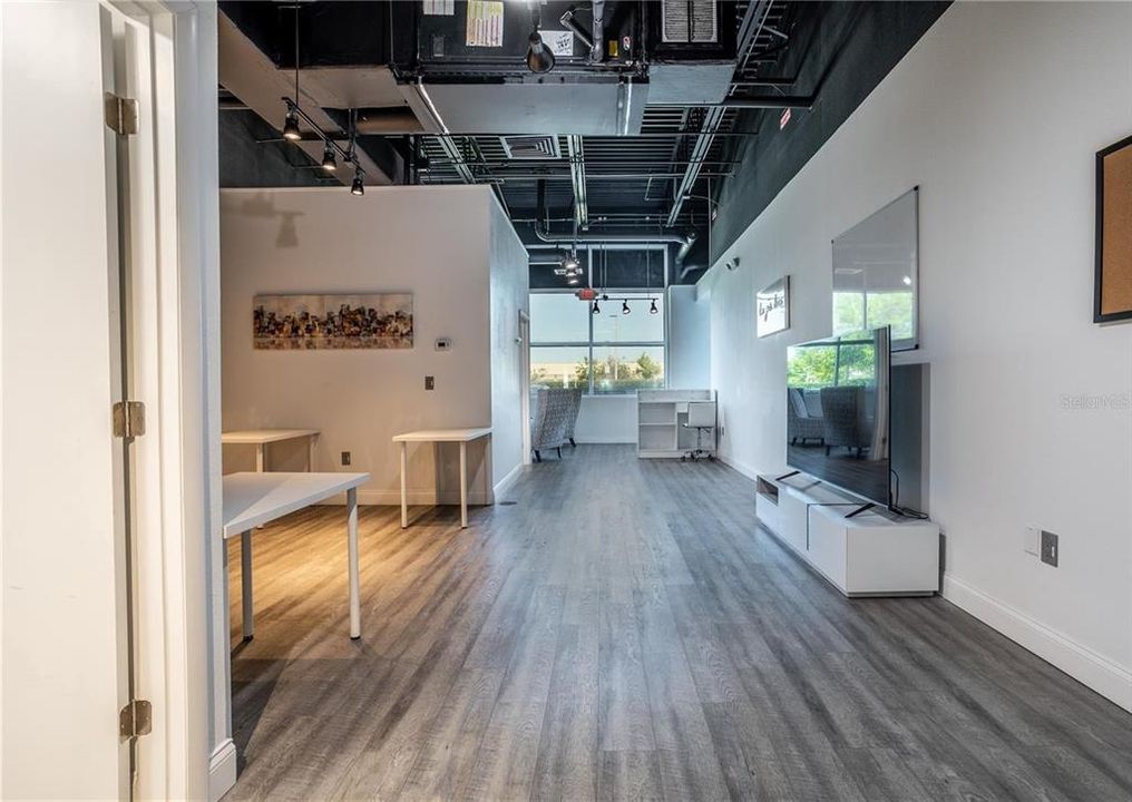 For Sale: $34,800 (0 beds, 0 baths, 1006 Square Feet)