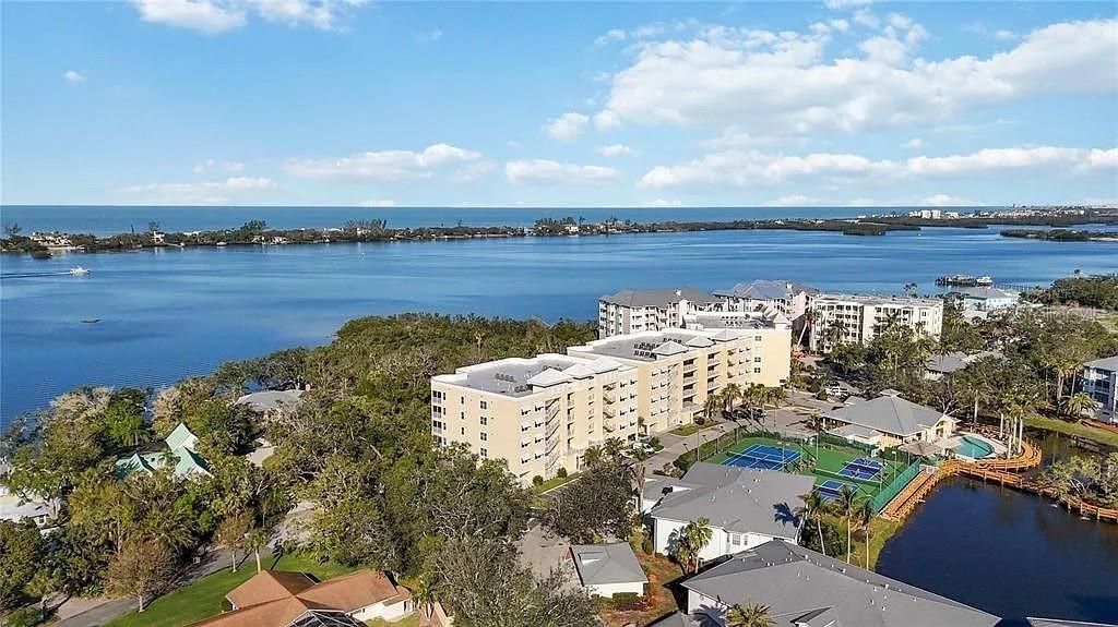 En Renta: $4,000 (3 camas, 2 baños, 2166 Pies cuadrados)