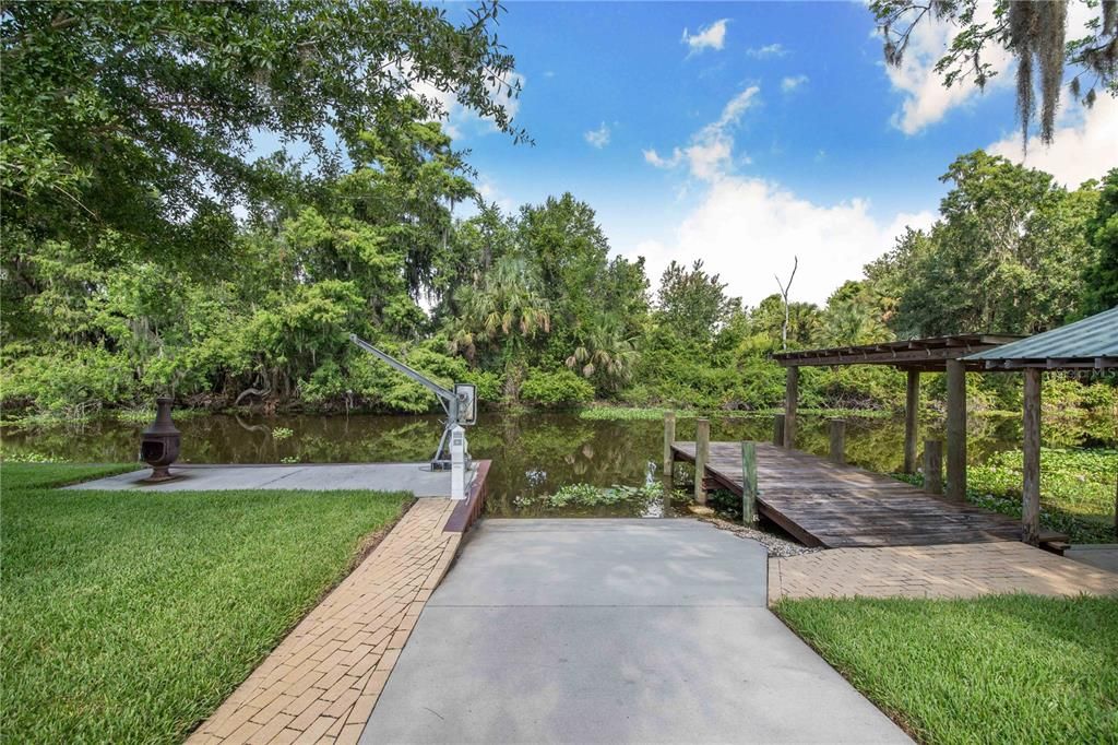 待售: $1,500,000 (3 贝兹, 2 浴室, 2606 平方英尺)