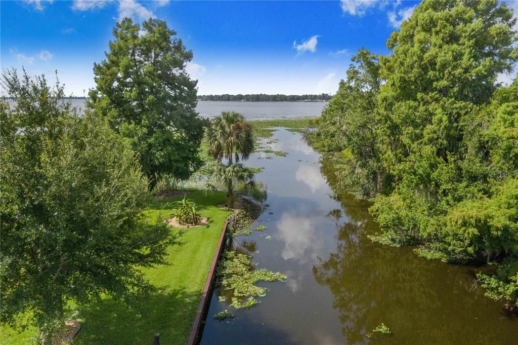 待售: $1,500,000 (3 贝兹, 2 浴室, 2606 平方英尺)