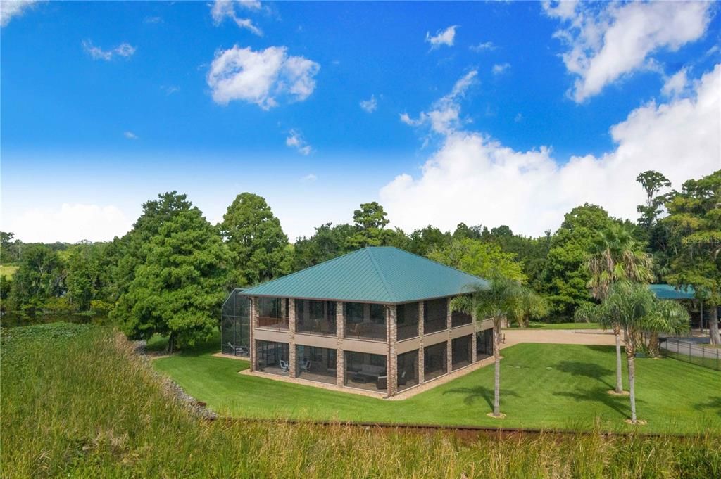 待售: $1,500,000 (3 贝兹, 2 浴室, 2606 平方英尺)