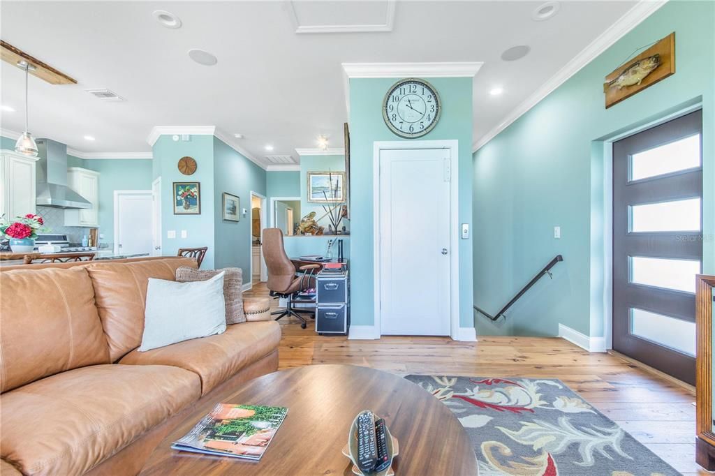 待售: $1,500,000 (3 贝兹, 2 浴室, 2606 平方英尺)