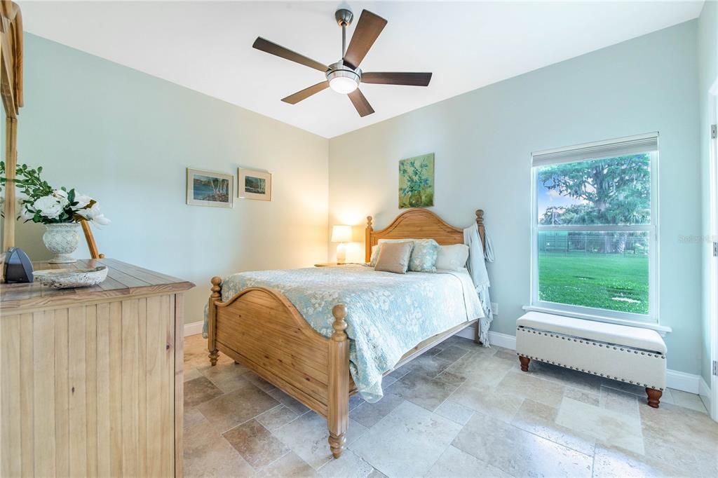 待售: $1,500,000 (3 贝兹, 2 浴室, 2606 平方英尺)