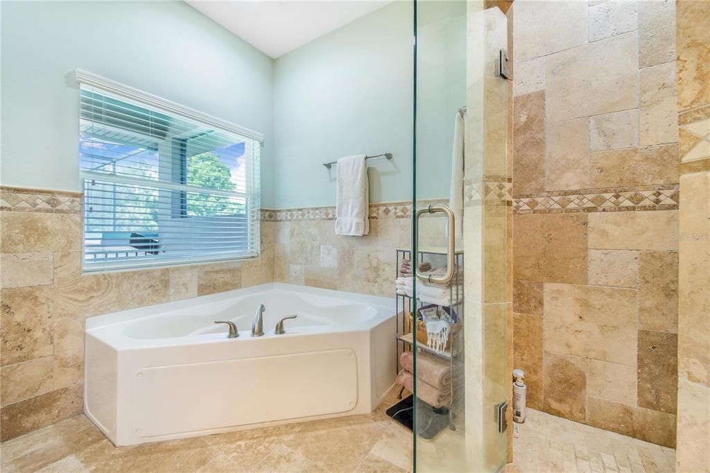 待售: $1,500,000 (3 贝兹, 2 浴室, 2606 平方英尺)