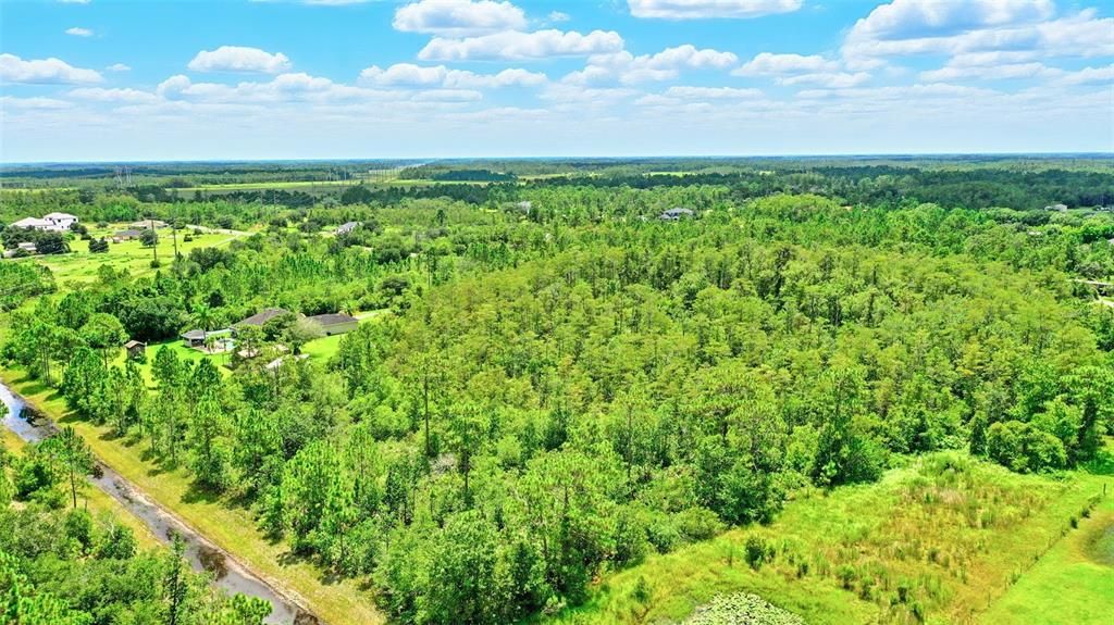 На продажу: $50,000 (1.08 acres)