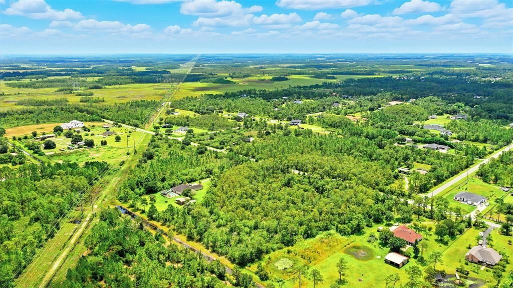 На продажу: $50,000 (1.08 acres)