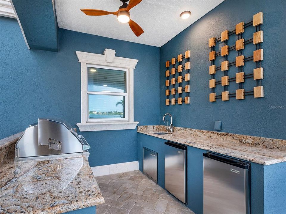 待售: $5,990,000 (4 贝兹, 5 浴室, 5397 平方英尺)