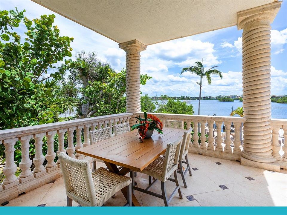 待售: $5,990,000 (4 贝兹, 5 浴室, 5397 平方英尺)