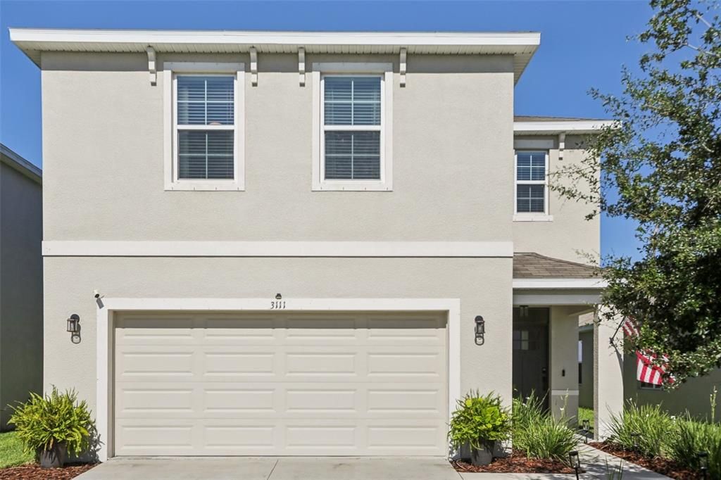 Recently Sold: $499,999 (4 beds, 2 baths, 2260 Square Feet)