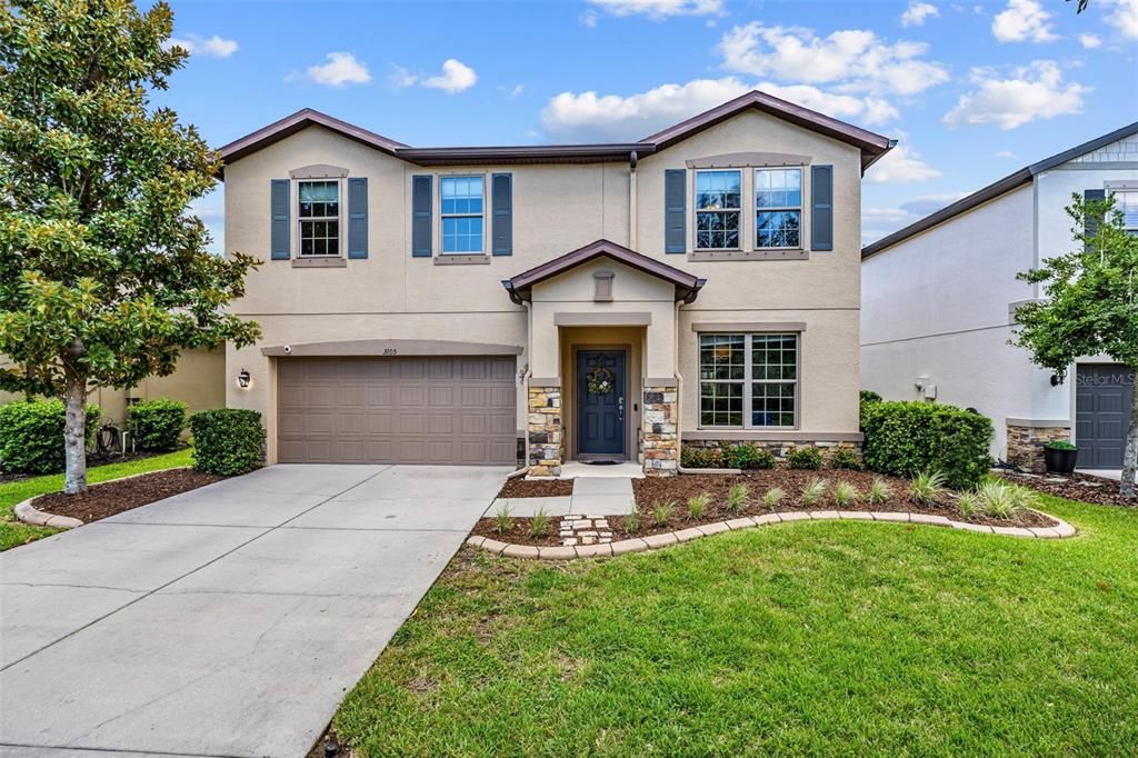 Recently Sold: $624,950 (5 beds, 3 baths, 2615 Square Feet)