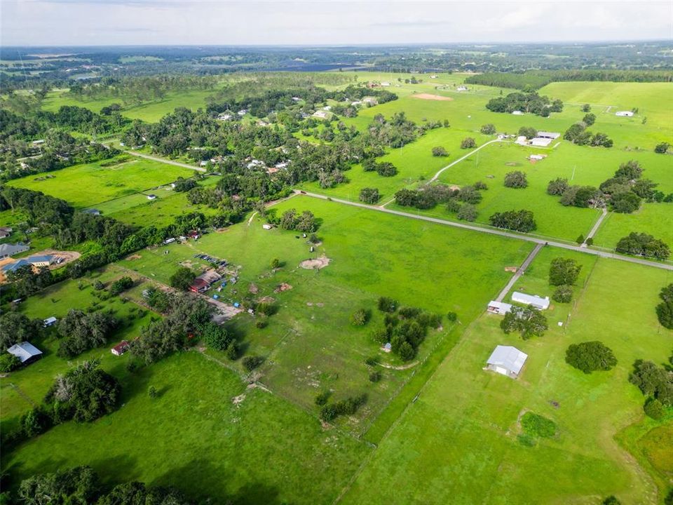 待售: $339,999 (6.03 acres)