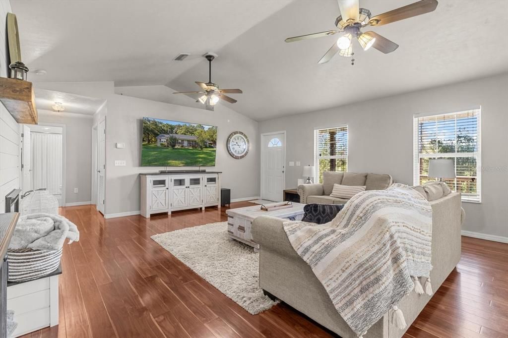 For Sale: $540,000 (3 beds, 2 baths, 2196 Square Feet)