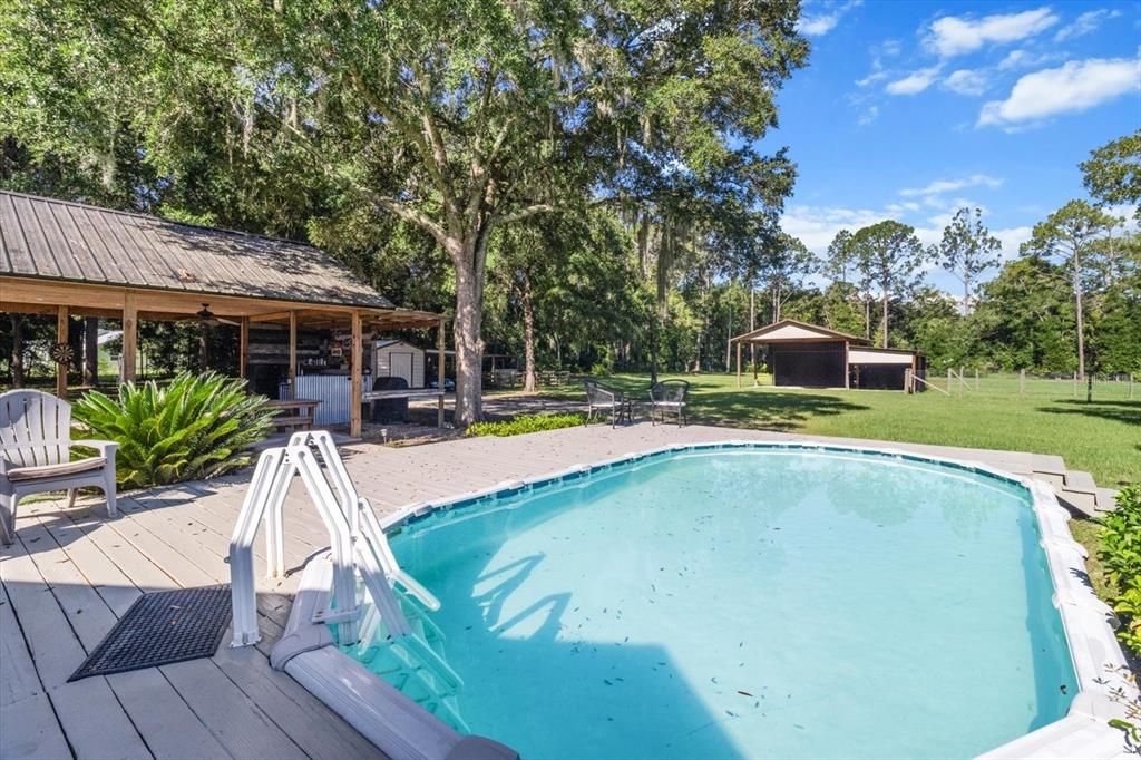 For Sale: $540,000 (3 beds, 2 baths, 2196 Square Feet)