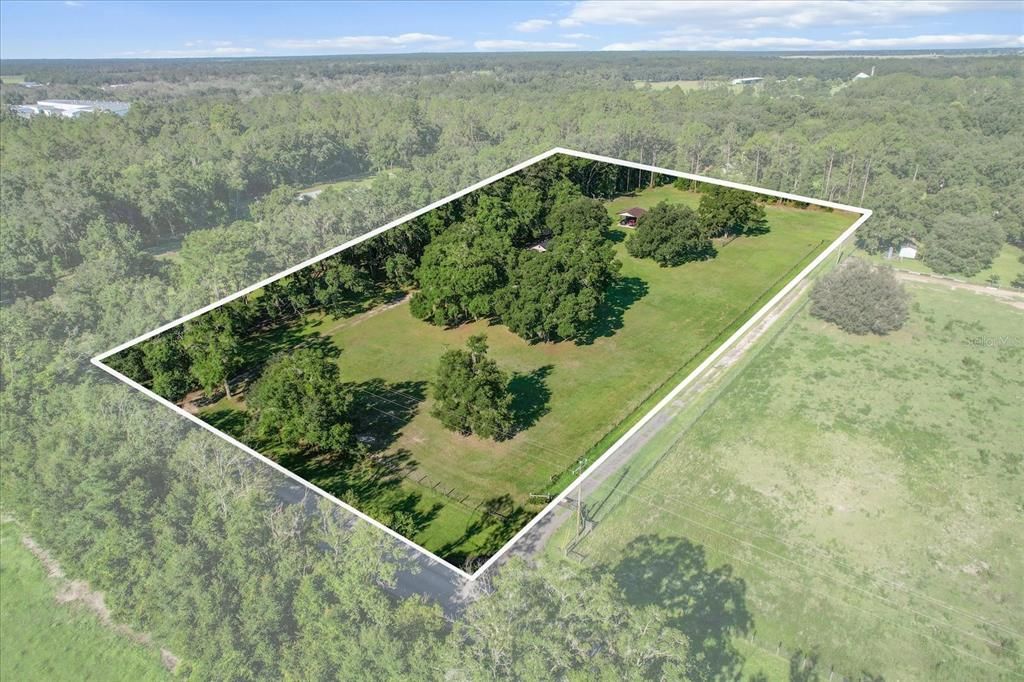 For Sale: $540,000 (3 beds, 2 baths, 2196 Square Feet)