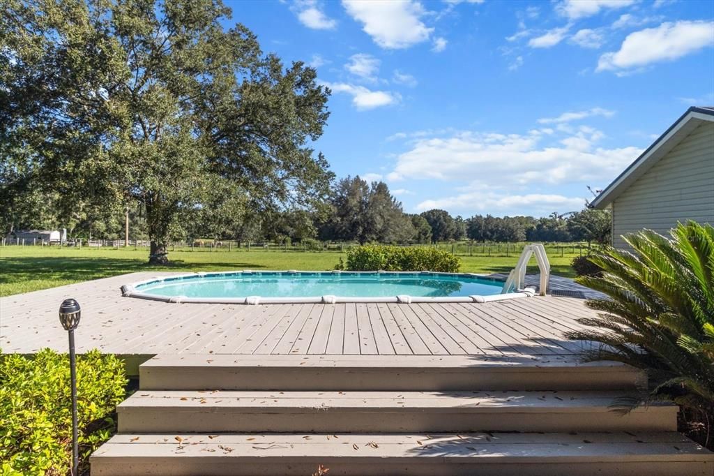 For Sale: $540,000 (3 beds, 2 baths, 2196 Square Feet)