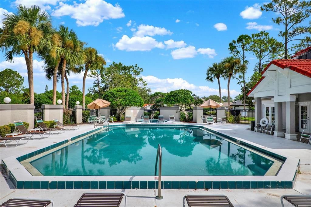 For Sale: $215,000 (2 beds, 2 baths, 1151 Square Feet)