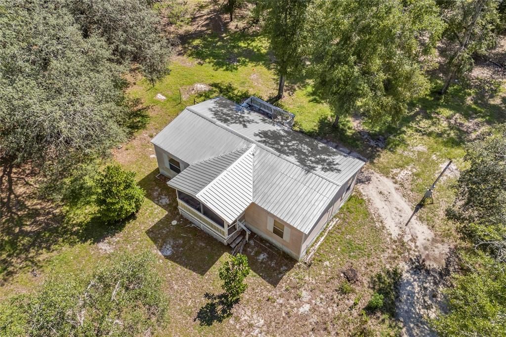 For Sale: $210,000 (3 beds, 2 baths, 960 Square Feet)