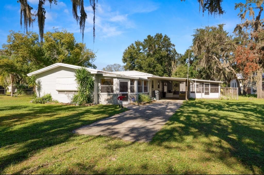 Activo con contrato: $245,000 (3 camas, 1 baños, 1328 Pies cuadrados)