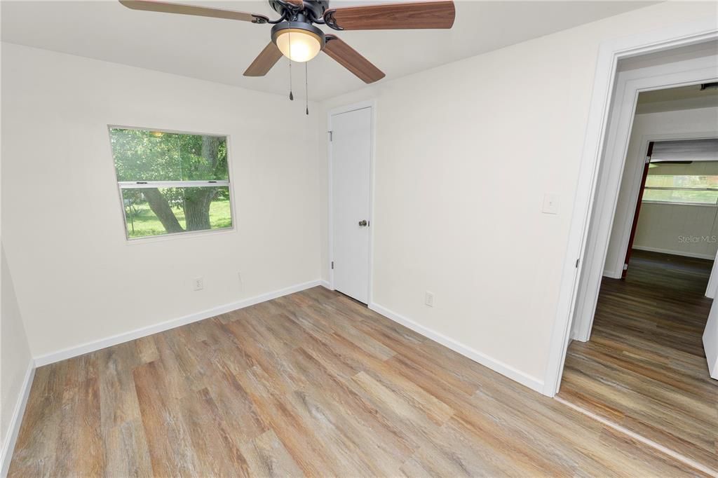 Activo con contrato: $245,000 (3 camas, 1 baños, 1328 Pies cuadrados)