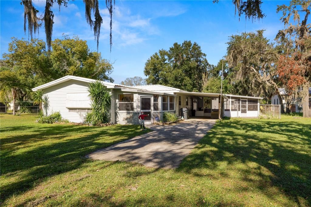 Activo con contrato: $245,000 (3 camas, 1 baños, 1328 Pies cuadrados)