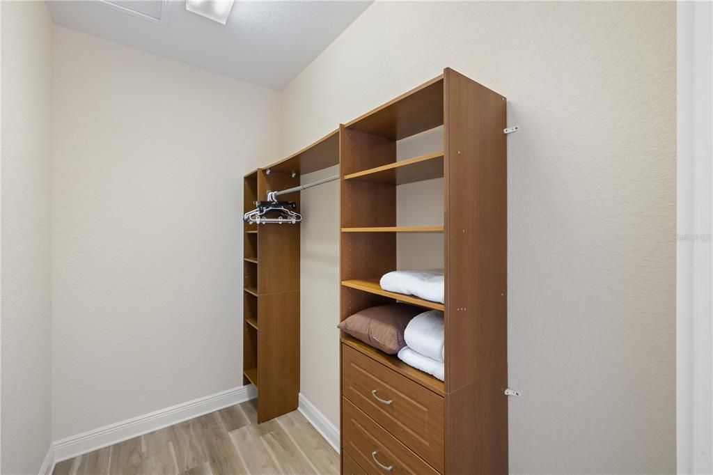 For Sale: $1,329,000 (4 beds, 3 baths, 4113 Square Feet)