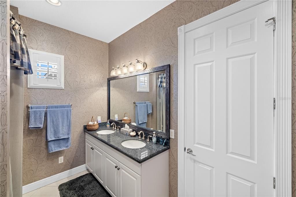 For Sale: $1,329,000 (4 beds, 3 baths, 4113 Square Feet)